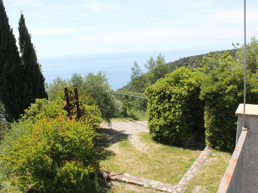 Cottage La Torre Del Pittore Bonassola Exterior foto
